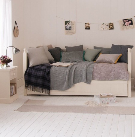 The Best Beds for Guest Bedrooms
