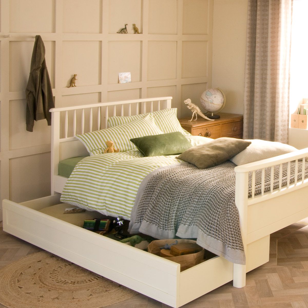 Small Double Beds (4ft)