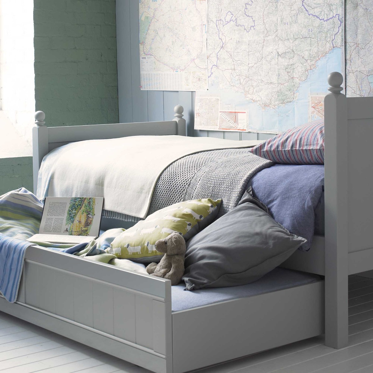 fargo bed with trundle in Farleigh grey 