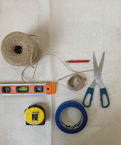 DIY tools for making an arched mural 
